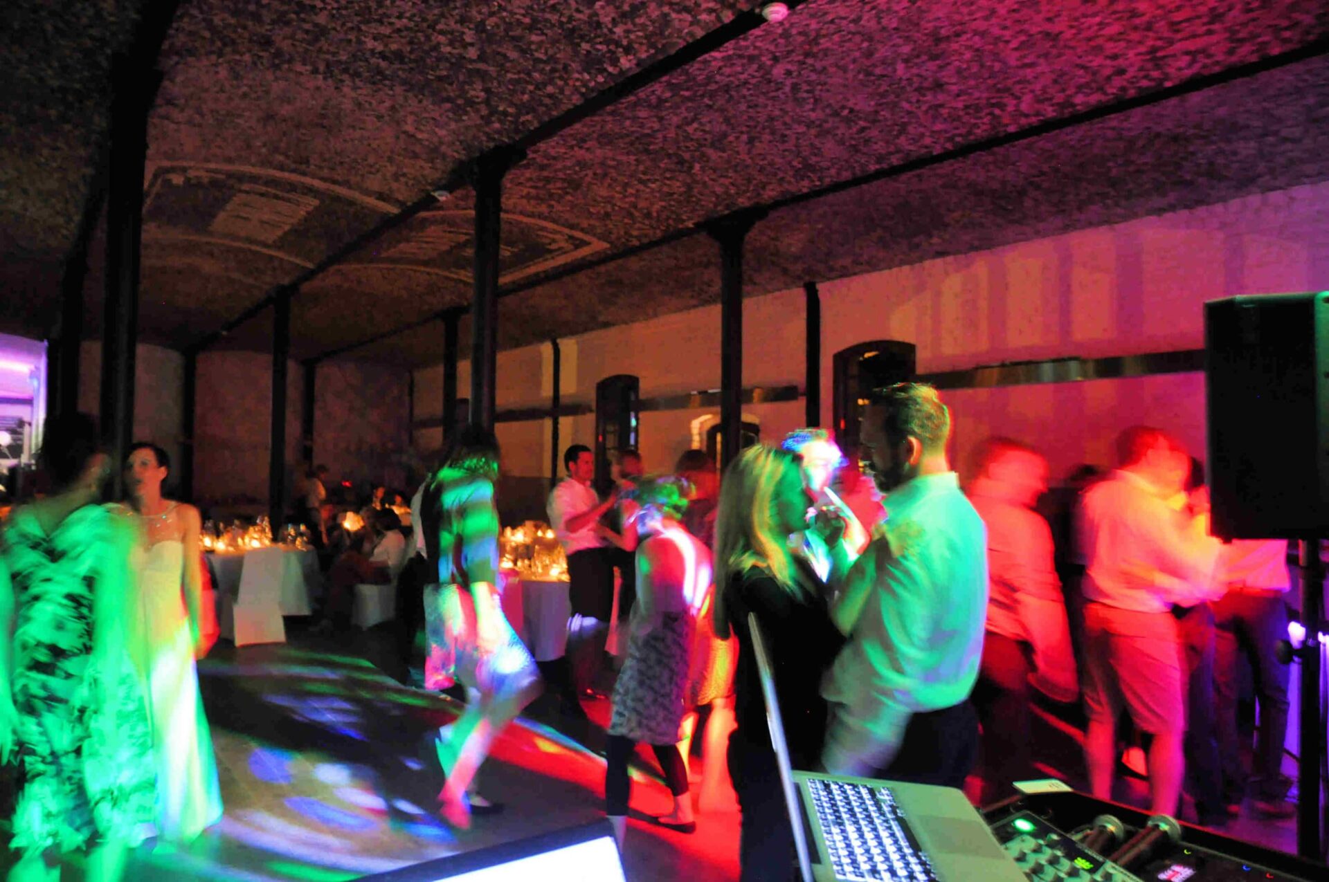Tanzfläche Geburtstag auf Gut Hohenholz – DJ Tom Stroh mit Lichtshow & Feier in Bedburg